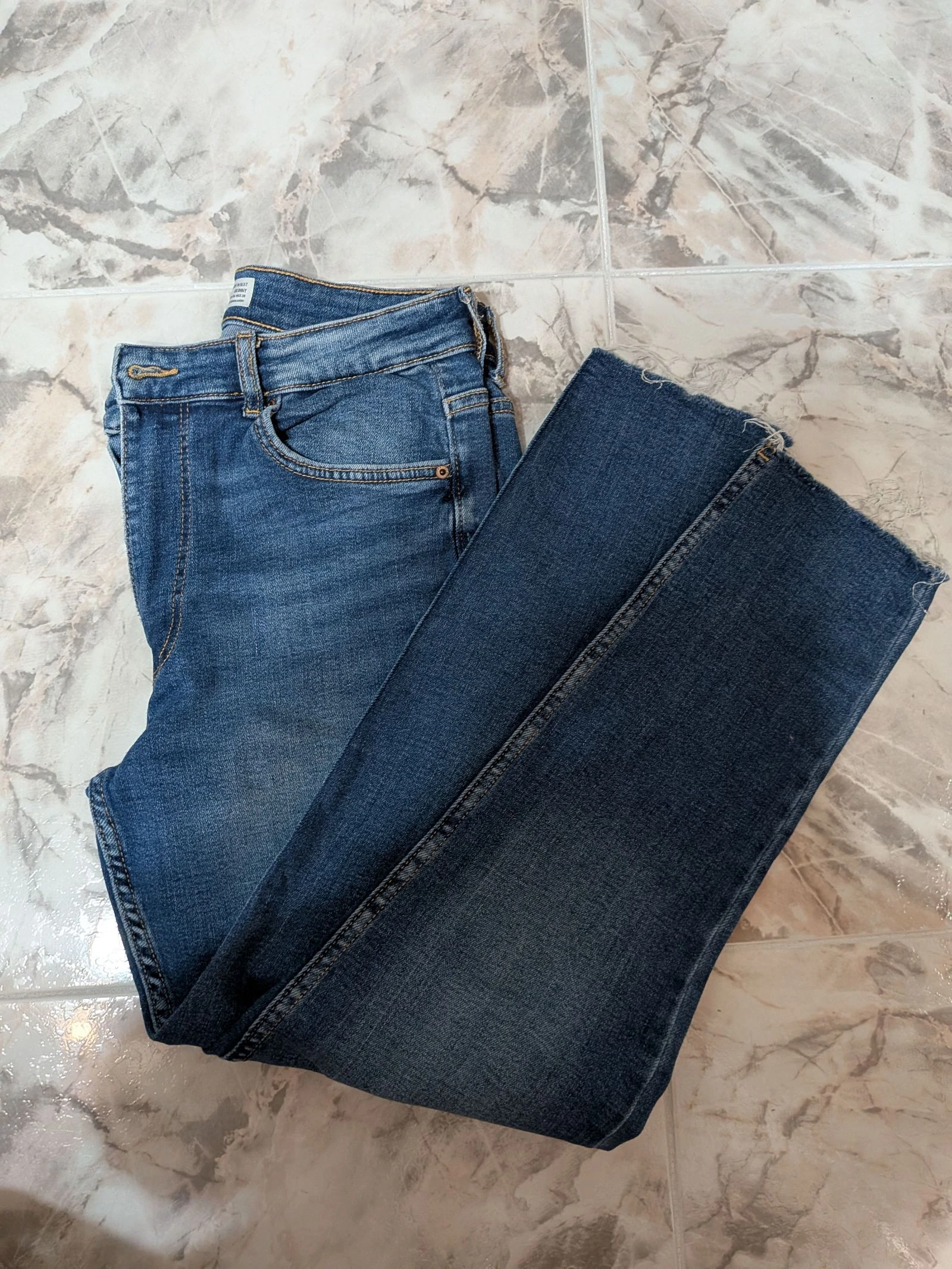 Pantalón vaquero pitillo 